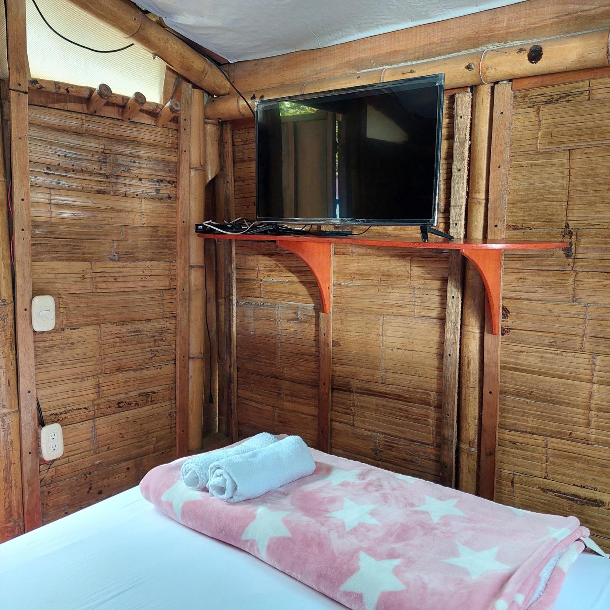 Hostal La Pijarana Salento Kültér fotó